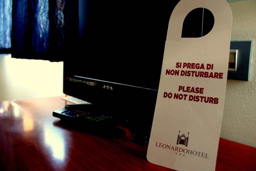 Leonardo Hotel Парма Екстериор снимка